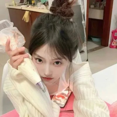三个扑火的少年